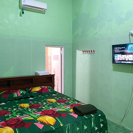 Parikesit Guest House Yogyakarta Eksteriør billede