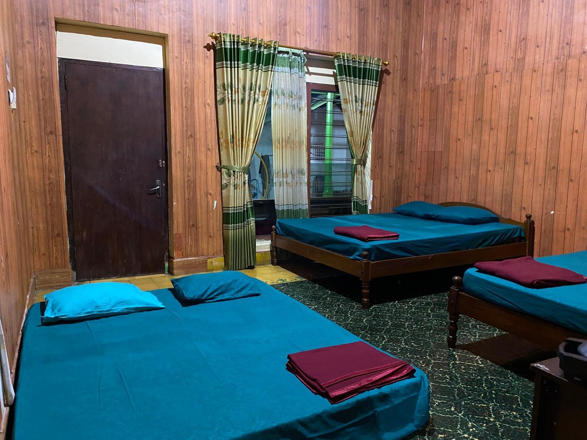 Parikesit Guest House Yogyakarta Eksteriør billede