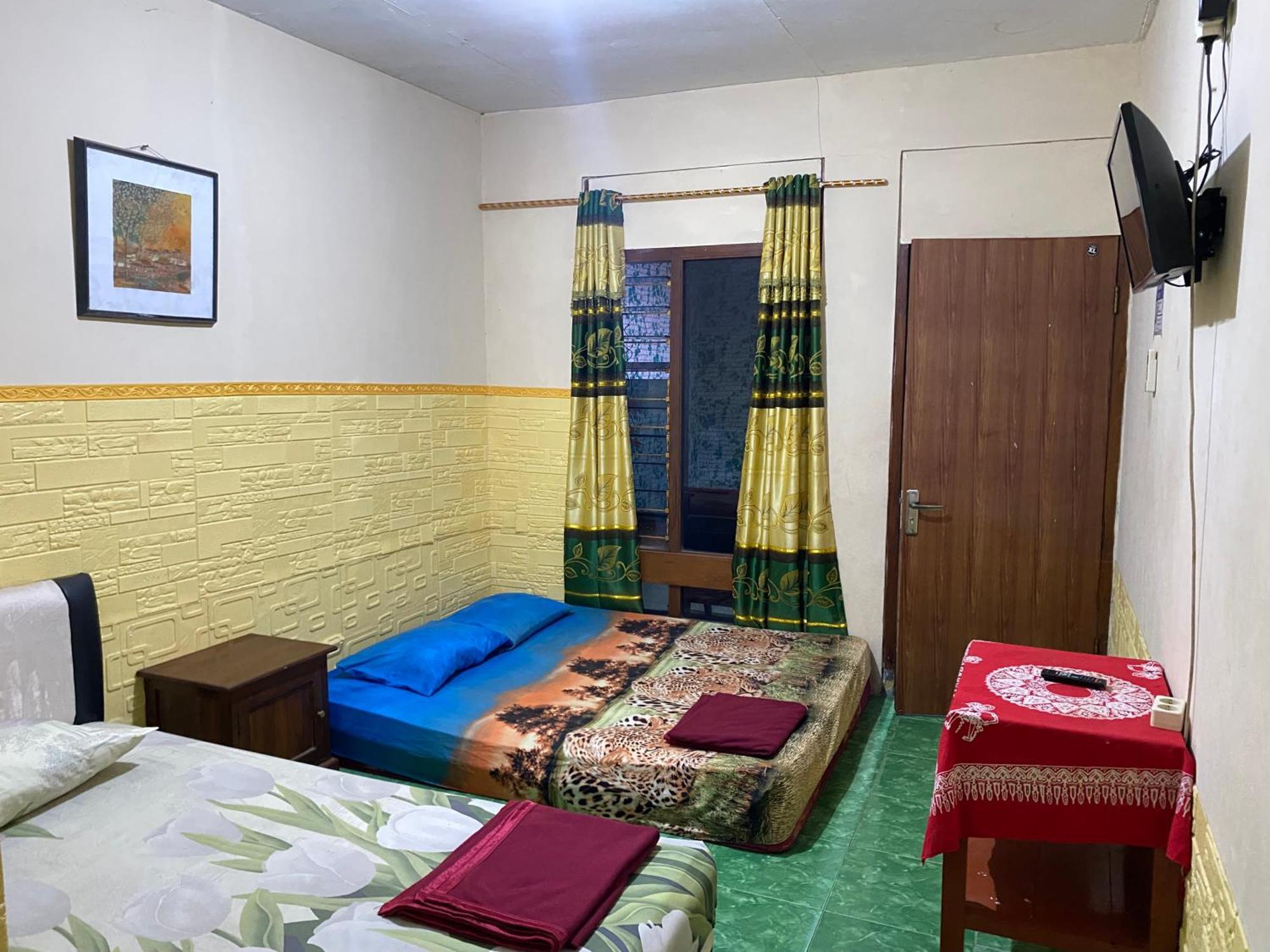 Parikesit Guest House Yogyakarta Eksteriør billede