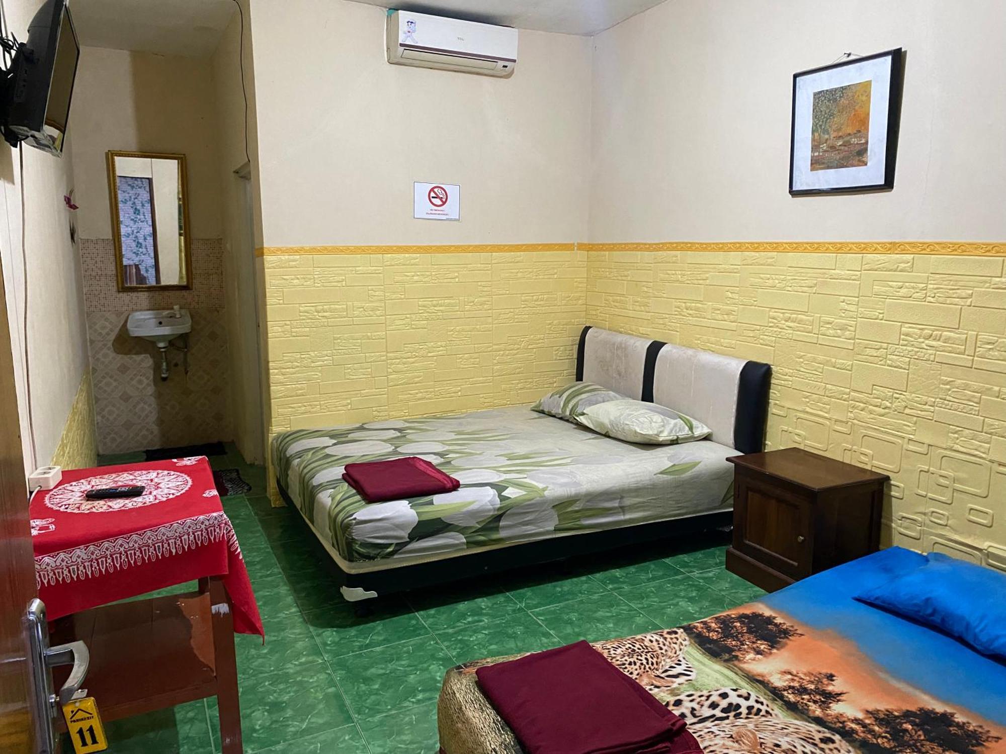 Parikesit Guest House Yogyakarta Eksteriør billede
